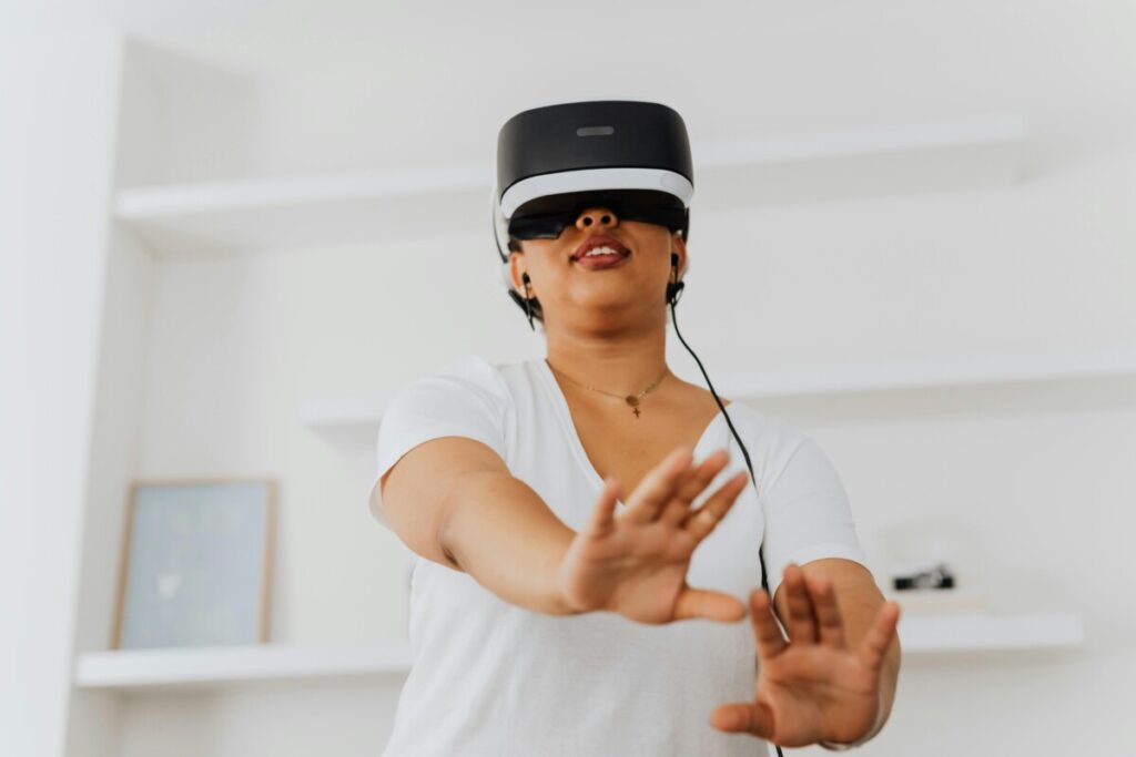 Virtual Reality and Augmented Reality